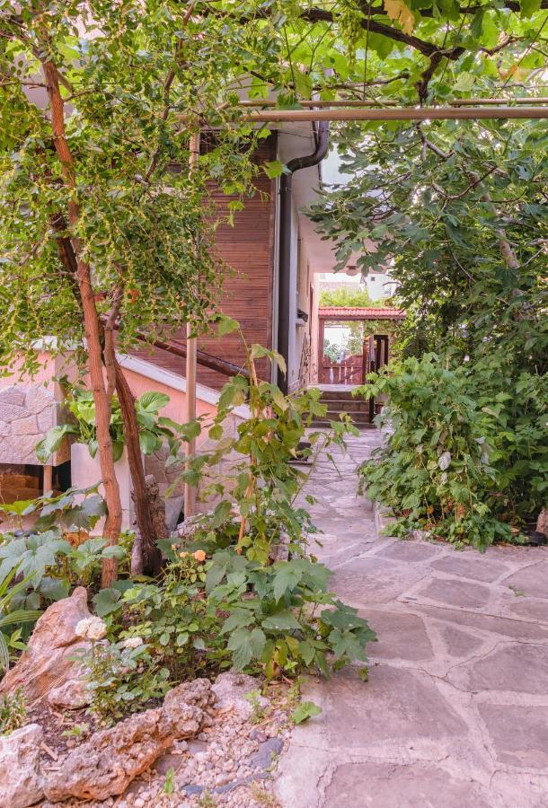 Holiday House Gendar, เชอร์โนโมเรทส์ ภายนอก รูปภาพ