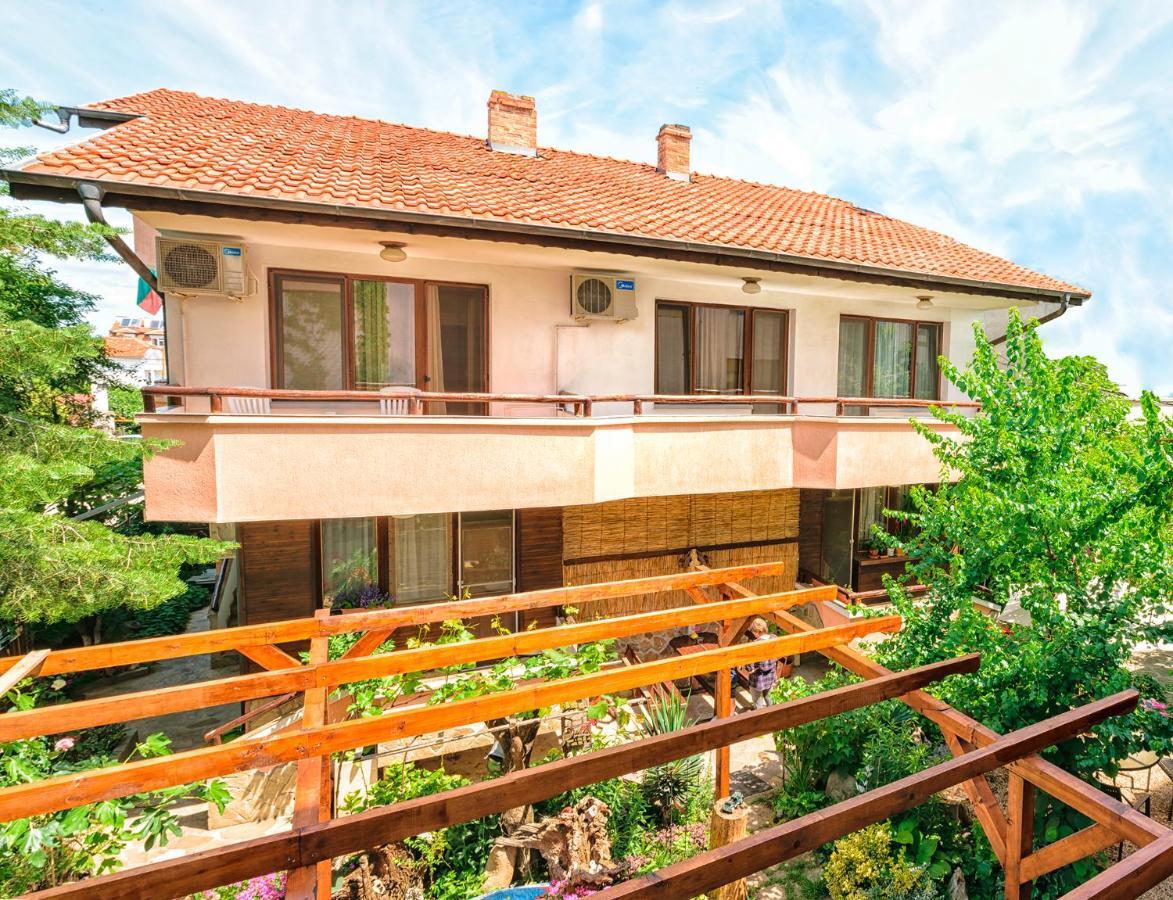 Holiday House Gendar, เชอร์โนโมเรทส์ ภายนอก รูปภาพ